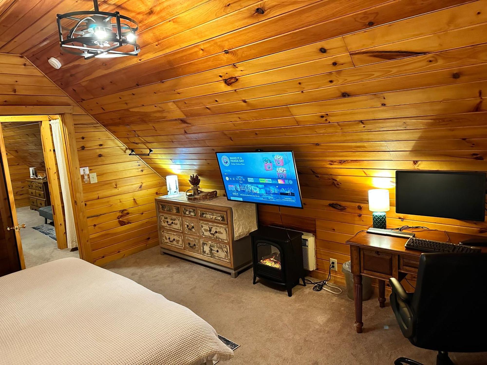 Cozy In Red River Gorge * Rogers